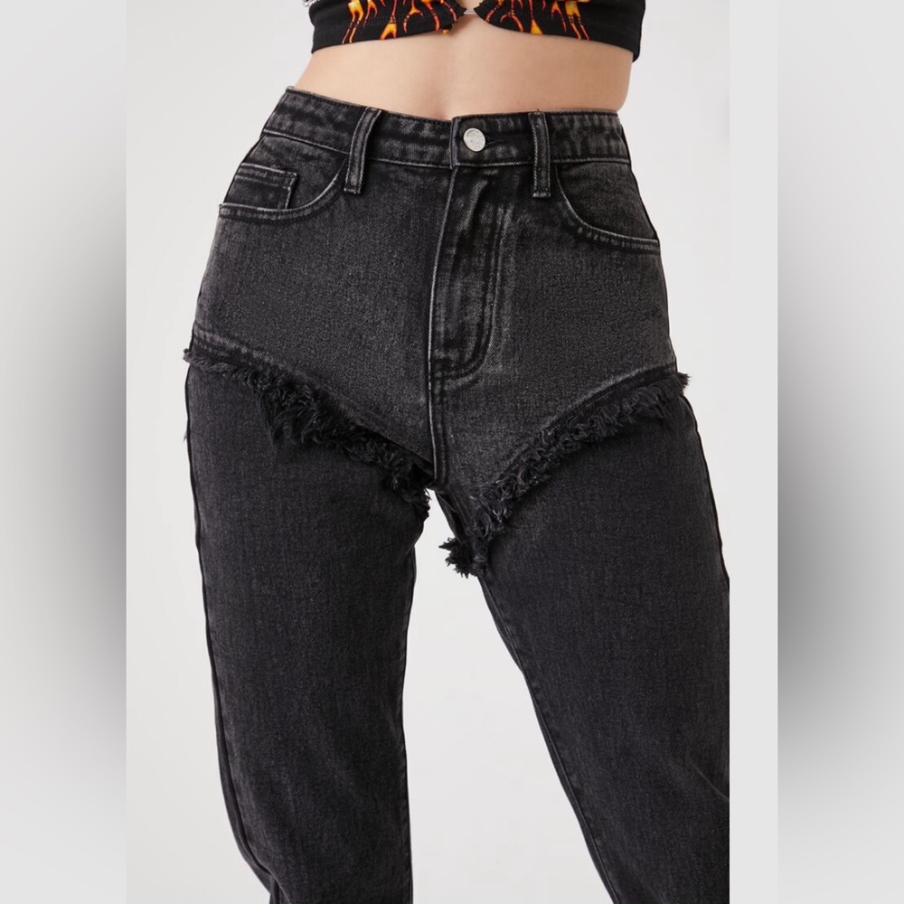 F21 Reworked High-rise Jeans - Picture 4 of 6